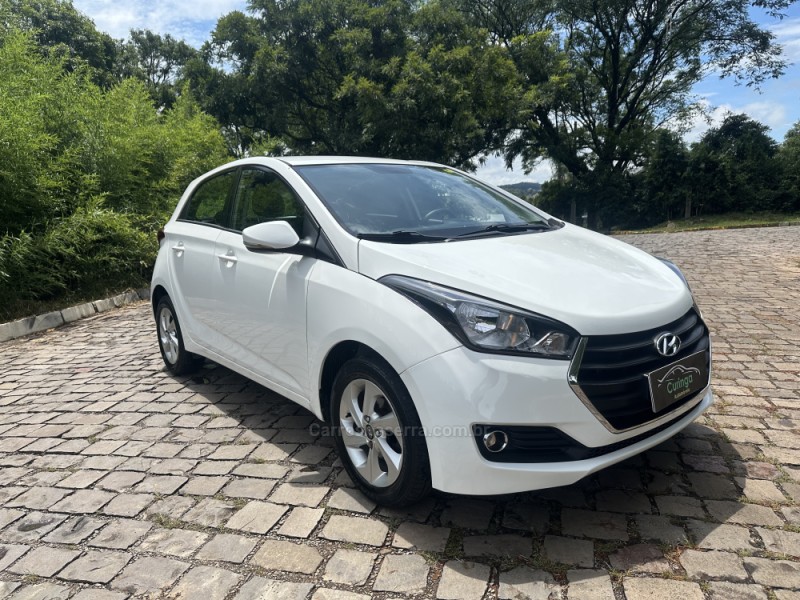 HB20 1.6 COMFORT STYLE 16V FLEX 4P AUTOMÁTICO - 2017 - NOVA PRATA