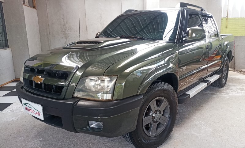 S10 2.4 MPFI RODEIO 4X2 CD 8V FLEX 4P MANUAL - 2011 - CAXIAS DO SUL