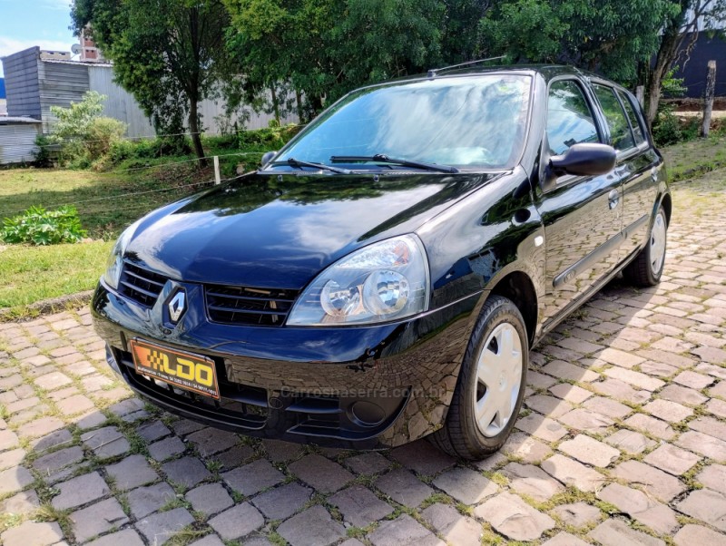 CLIO 1.0 CAMPUS 16V FLEX 4P MANUAL - 2009 - CAXIAS DO SUL