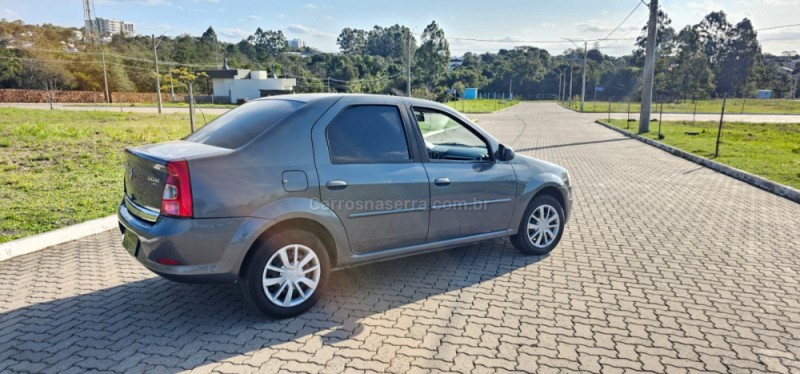 LOGAN 1.0 EXPRESSION 12V FLEX 4P MANUAL - 2011 - IVOTI