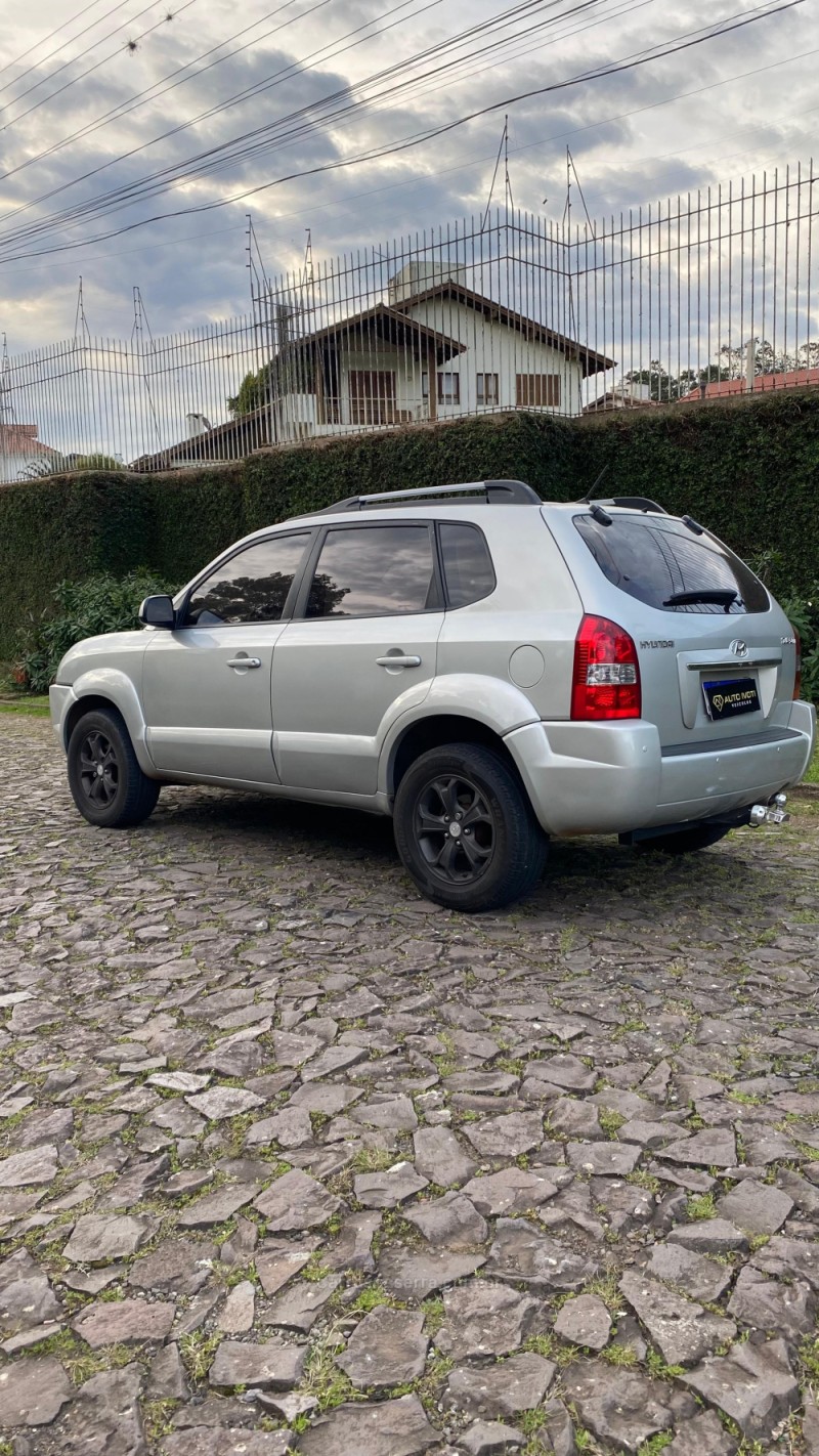 TUCSON 2.0 MPFI GLS 16V 143CV 2WD FLEX 4P AUTOMÁTICO - 2013 - IVOTI