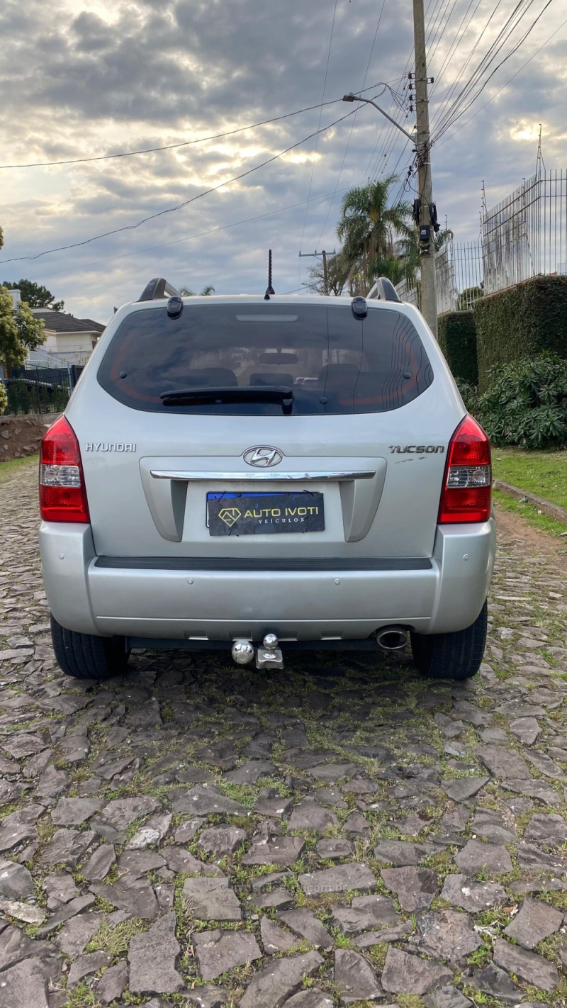 TUCSON 2.0 MPFI GLS 16V 143CV 2WD FLEX 4P AUTOMÁTICO - 2013 - IVOTI