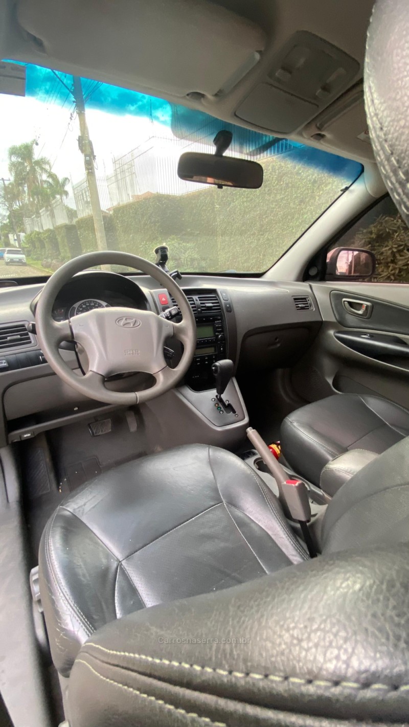 TUCSON 2.0 MPFI GLS 16V 143CV 2WD FLEX 4P AUTOMÁTICO - 2013 - IVOTI