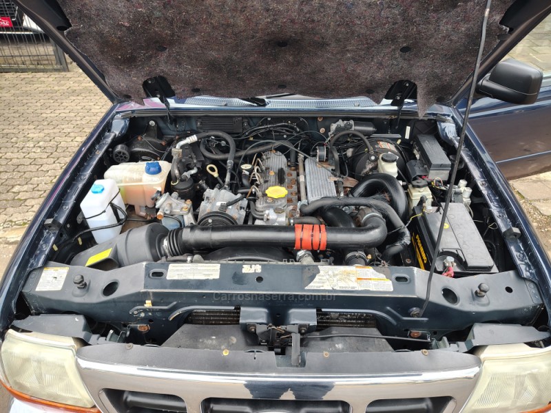 RANGER 2.5 XL 4X4 CD 8V TURBO INTERCOOLER DIESEL 4P MANUAL - 2001 - GUAPORé