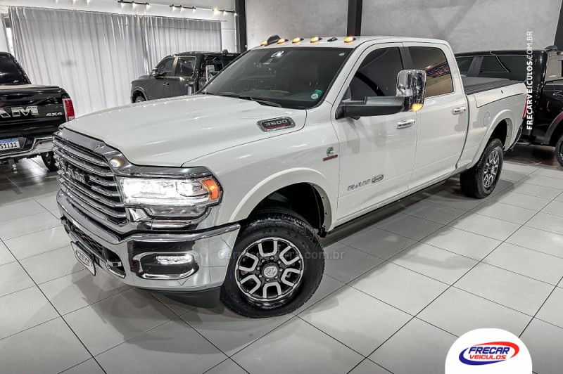 3500 LARAMIE 6.7 LONGHORN CD 4X4 TURBO DIESEL 4P AUTOMÁTICA - 2022 - SARANDI