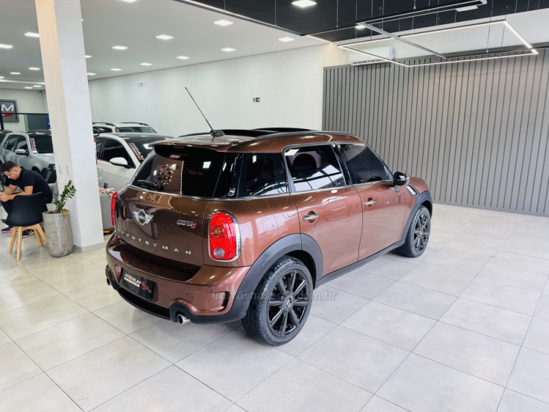 COUNTRYMAN 1.6 S TURBO 16V 184CV GASOLINA 4P AUTOMÁTICO - 2014 - DOIS IRMãOS