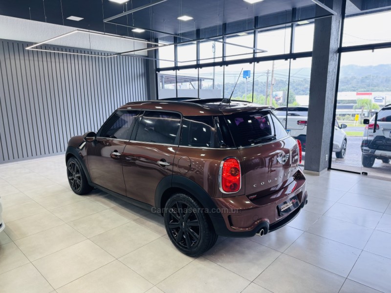 COUNTRYMAN 1.6 S TURBO 16V 184CV GASOLINA 4P AUTOMÁTICO - 2014 - DOIS IRMãOS