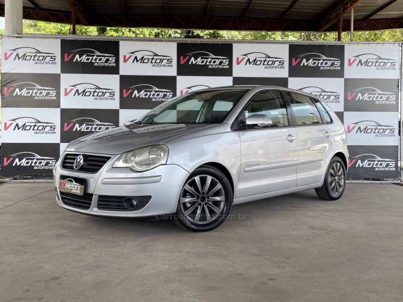 POLO 1.6 MI 8V FLEX 4P MANUAL - 2011 - PAROBé