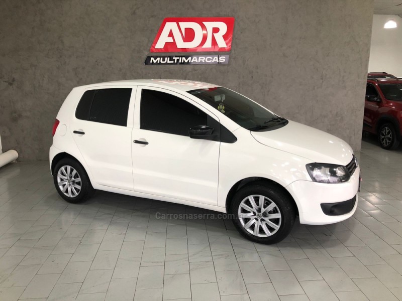 FOX 1.0 MI 8V FLEX 4P MANUAL - 2013 - CAXIAS DO SUL