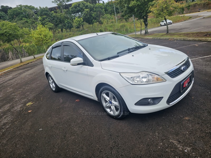 FOCUS 1.6 S 16V FLEX 4P MANUAL