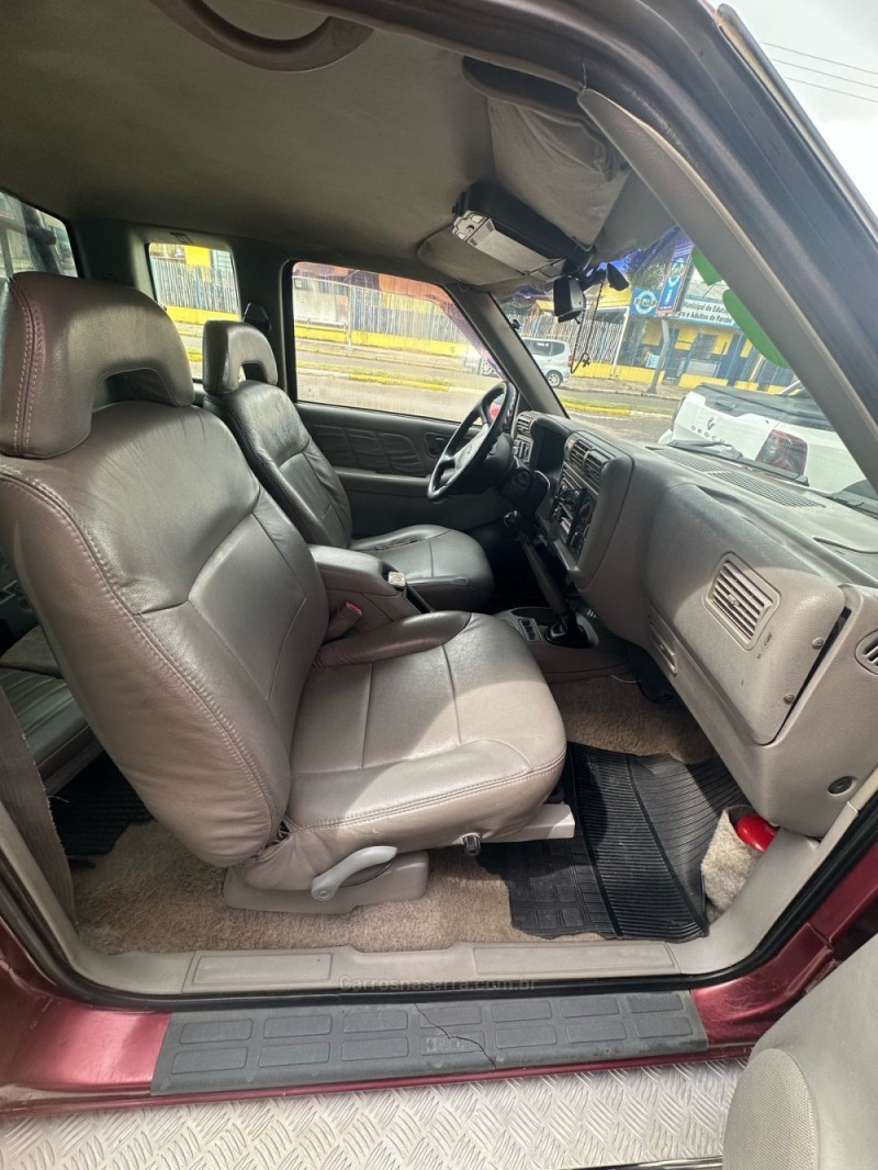 S10 2.2 MPFI DLX 4X2 CE 8V GASOLINA 2P MANUAL - 1996 - PAROBé