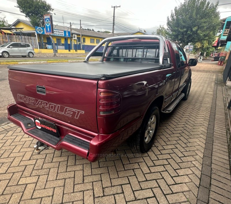 S10 2.2 MPFI DLX 4X2 CE 8V GASOLINA 2P MANUAL - 1996 - PAROBé
