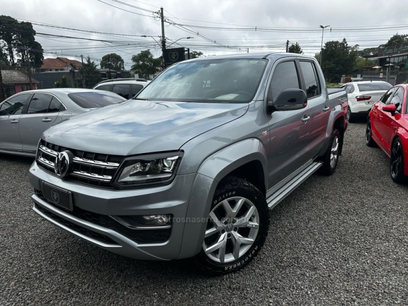 AMAROK 3.0 V6 TDI HIGHLINE CD DIESEL 4MOTION AUTOMÁTICO