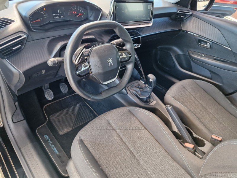 208 1.0 STYLE FLEX 6V 4P MANUAL - 2023 - LAJEADO