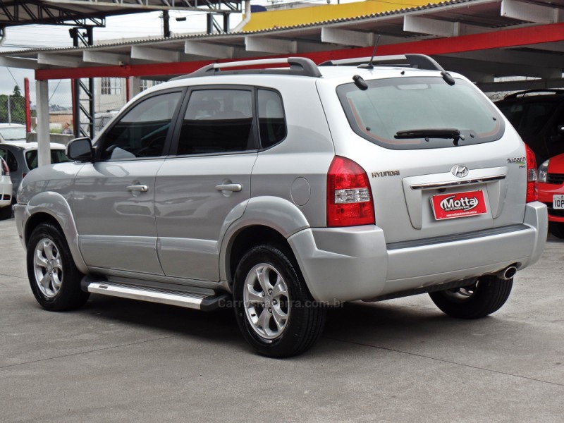 TUCSON 2.0 MPFI GLS 16V 143CV 2WD FLEX 4P AUTOMÁTICO - 2015 - CAXIAS DO SUL