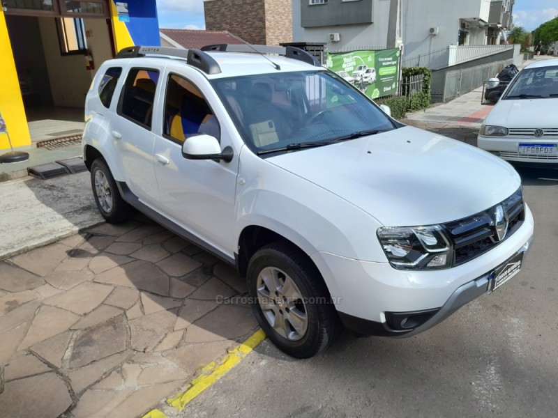 DUSTER 1.6 DYNAMIQUE 4X2 16V FLEX 4P AUTOMÁTICO - 2019 - NOVA PRATA