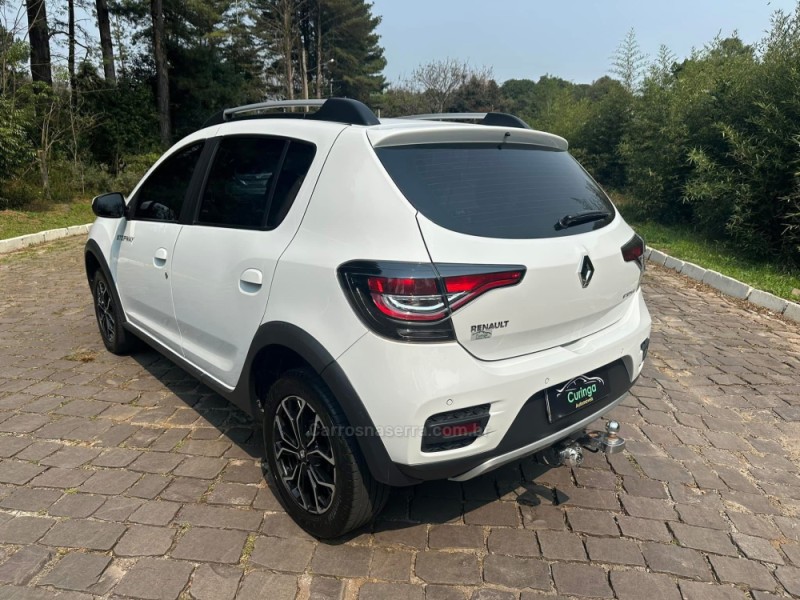 SANDERO 1.6 STEPWAY 8V FLEX 4P MANUAL - 2020 - NOVA PRATA