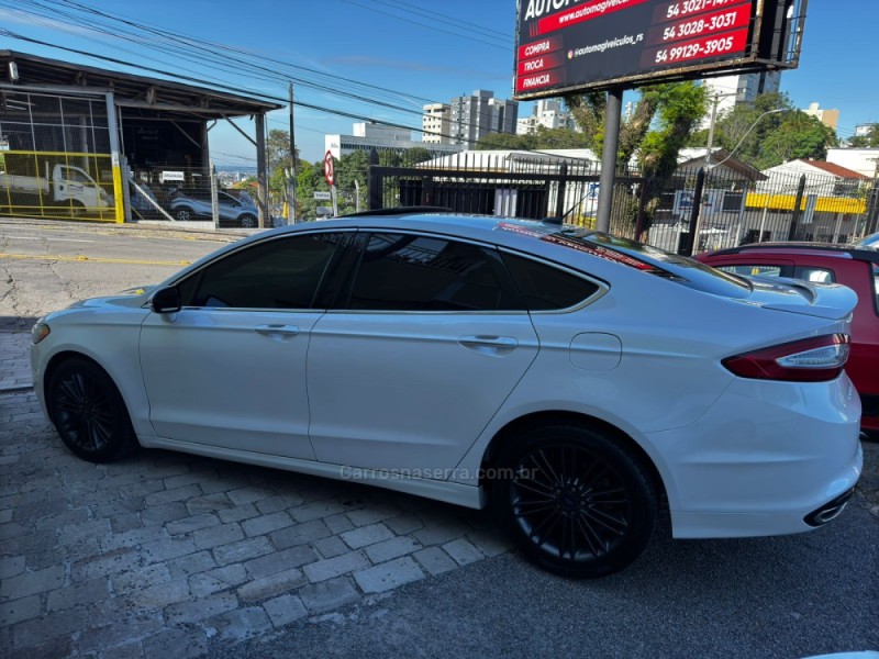 FUSION 2.0 TITANIUM FWD 16V GASOLINA 4P AUTOMÁTICO - 2013 - CAXIAS DO SUL