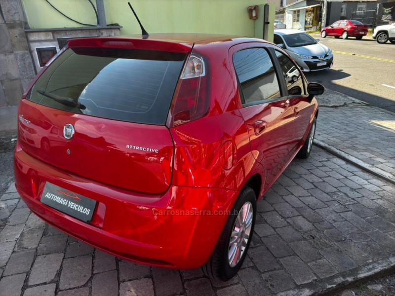 PUNTO 1.4 ATTRACTIVE 8V FLEX 4P MANUAL - 2011 - CAXIAS DO SUL