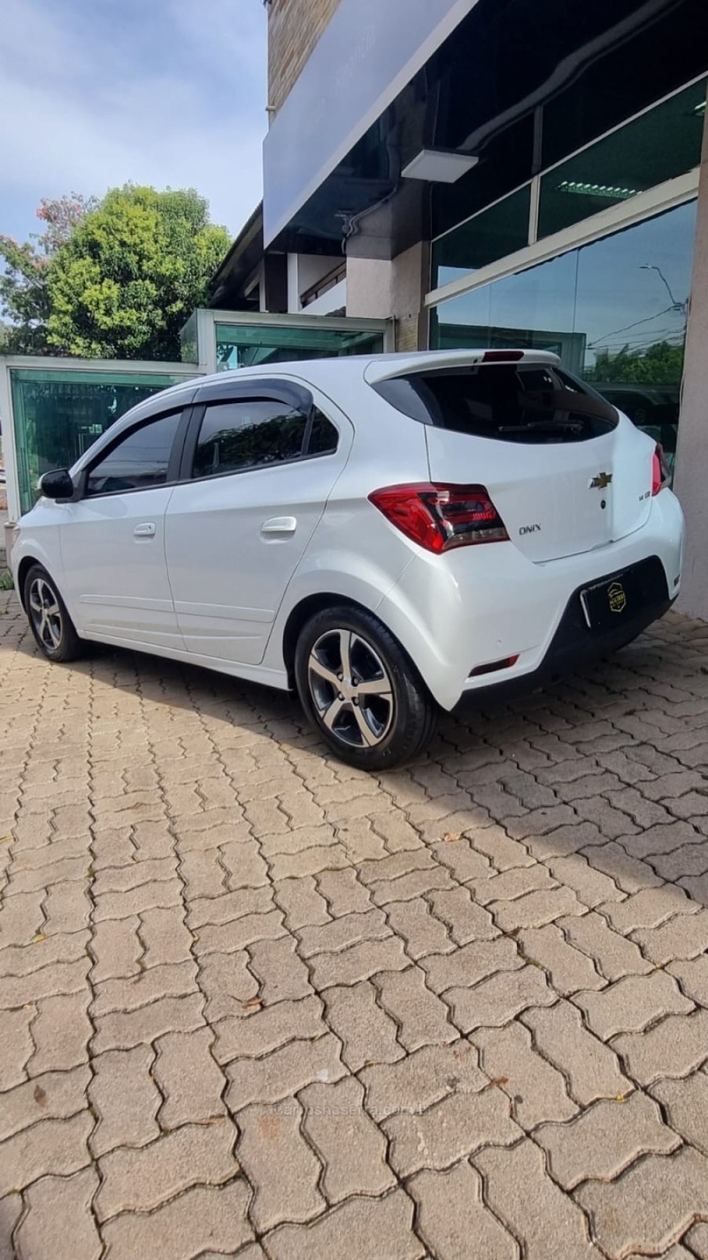 ONIX 1.4 MPFI LTZ 8V FLEX 4P MANUAL - 2018 - PASSO FUNDO