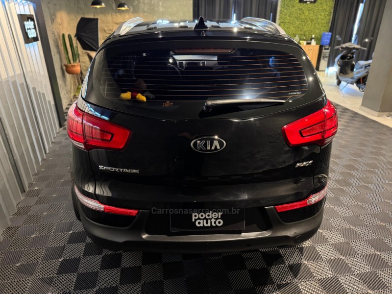 SPORTAGE 2.0 LX 4X2 16V GASOLINA 4P AUTOMÁTICO - 2015 - FARROUPILHA