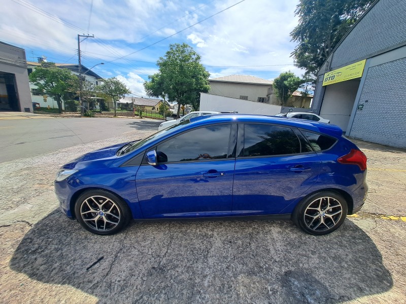 FOCUS 2.0 SE HATCH 16V FLEX 4P AUTO - 2016 - FARROUPILHA