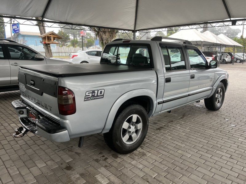 S10 2.4 MPFI EXECUTIVE 4X2 CD 8V FLEX 4P MANUAL - 2010 - CAXIAS DO SUL
