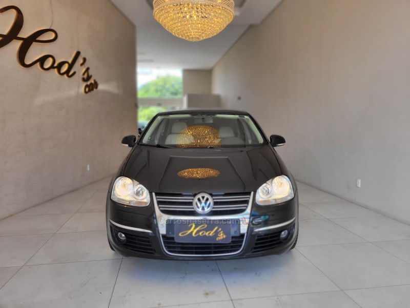 JETTA 2.5 I 20V 170CV GASOLINA 4P TIPTRONIC - 2010 - CANELA