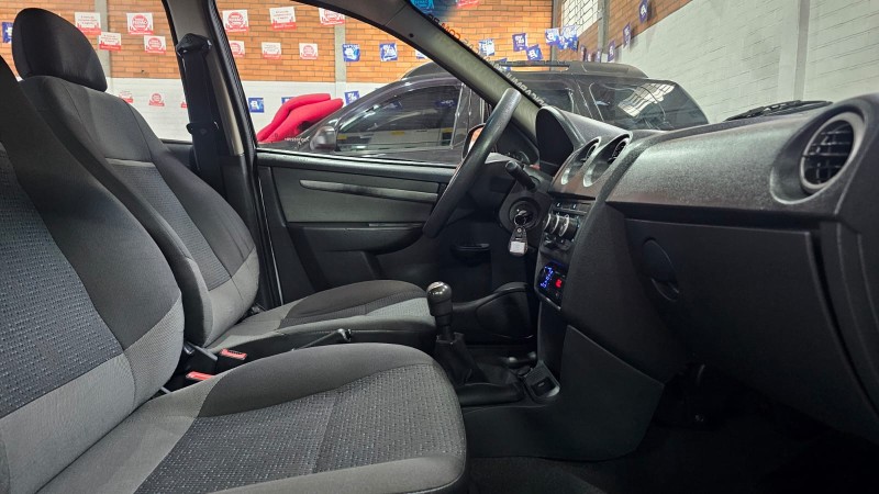 CELTA 1.0 MPFI LT 8V FLEX 4P MANUAL - 2014 - CAXIAS DO SUL