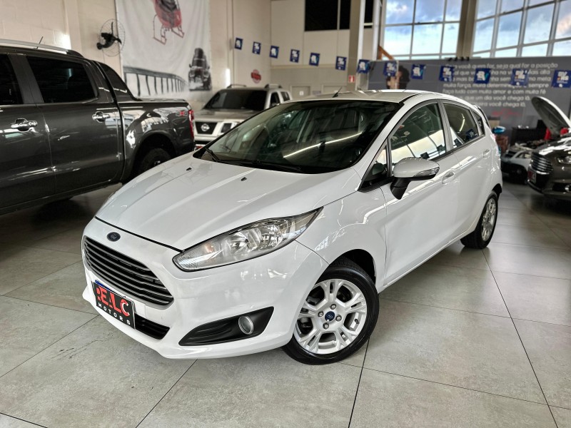 FIESTA 1.6 SE HATCH 16V FLEX 4P AUTOMÁTICO