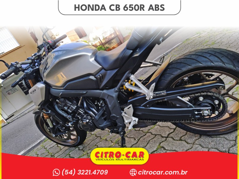 CB 650R  - 2021 - CAXIAS DO SUL