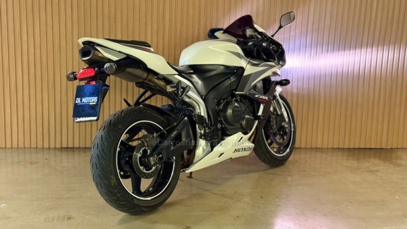 CBR 600RR ABS - 2007 - LAJEADO