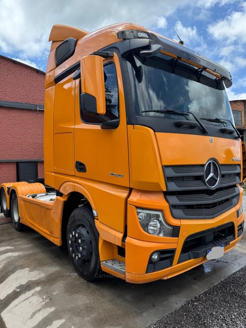 ACTROS 2548 S  - 2022 - FLORES DA CUNHA