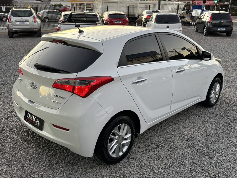 HB20 1.6 COMFORT PLUS 16V FLEX 4P AUTOMÁTICO - 2015 - CAXIAS DO SUL