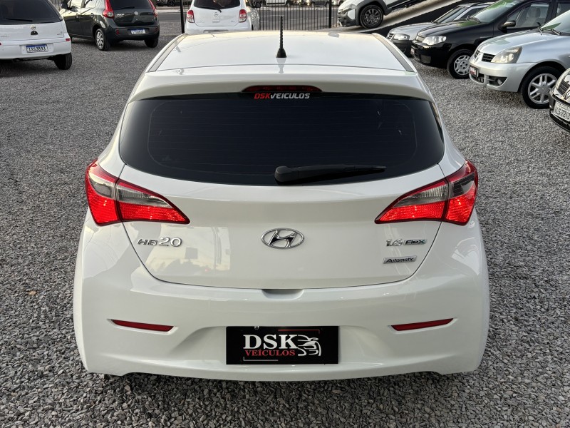 HB20 1.6 COMFORT PLUS 16V FLEX 4P AUTOMÁTICO - 2015 - CAXIAS DO SUL