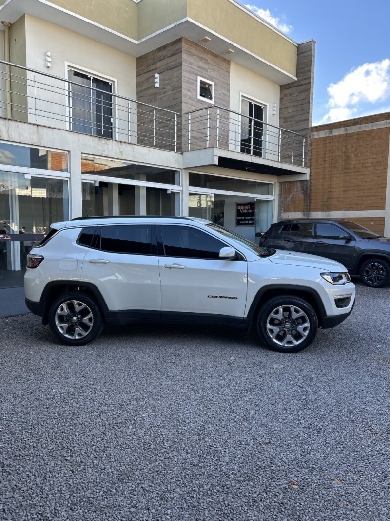 COMPASS 2.0 16V DIESEL LONGITUDE 4X4 AUTOMÁTICO - 2019 - CARAZINHO