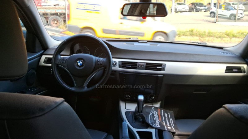 320I  - 2010 - CAXIAS DO SUL