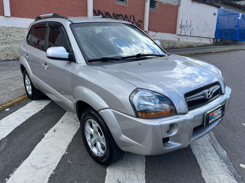 TUCSON 2.0 MPFI GLS 16V 143CV 2WD FLEX 4P AUTOMÁTICO