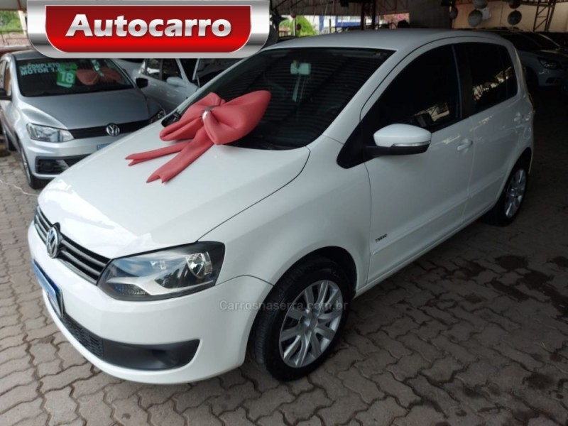 FOX 1.0 MI 8V FLEX 4P MANUAL - 2013 - NOVO HAMBURGO