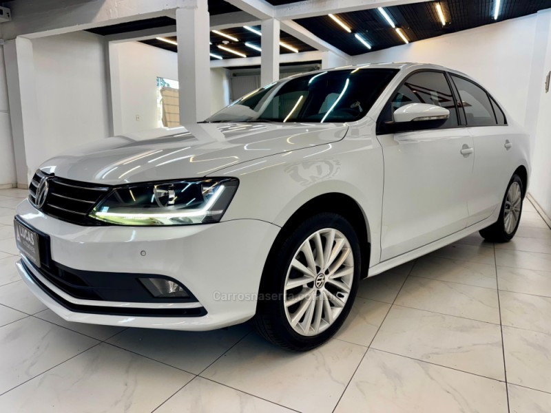 JETTA 1.4 16V TSI FLEX 4P AUTOMÁTICO - 2017 - BOM RETIRO DO SUL