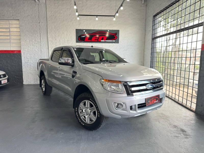 RANGER 3.2 XLT 4X4 CD 20V DIESEL 4P AUTOMÁTICO - 2015 - CAXIAS DO SUL