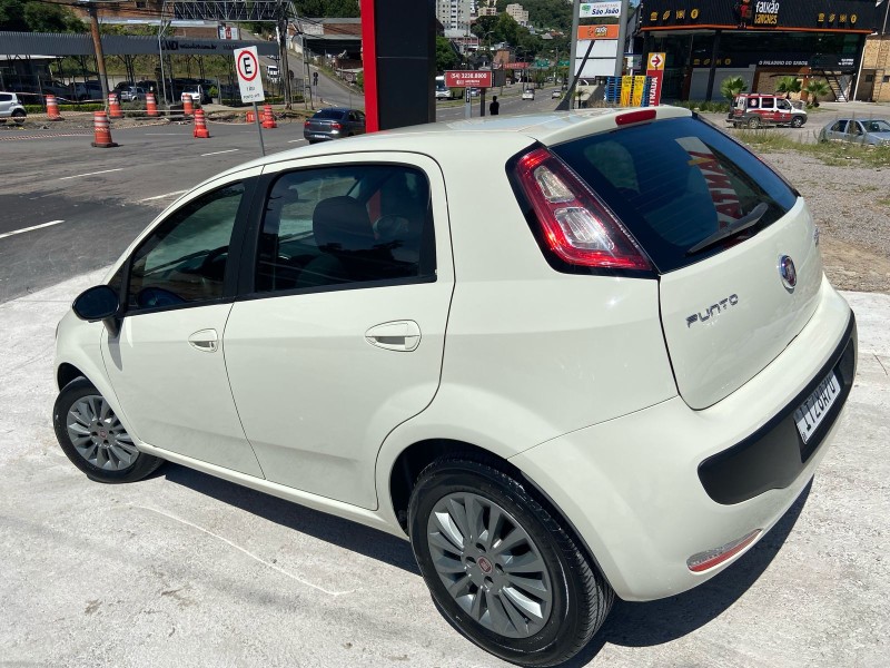 PUNTO 1.4 ATTRACTIVE 8V FLEX 4P MANUAL - 2013 - CAXIAS DO SUL