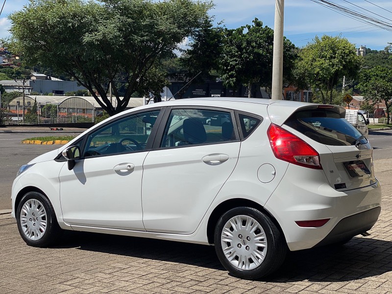 FIESTA 1.6 SE HATCH 16V FLEX 4P MANUAL - 2017 - CAXIAS DO SUL