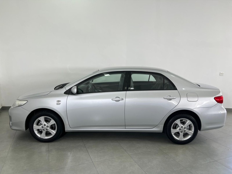 COROLLA 1.8 GLI 16V FLEX 4P AUTOMÁTICO - 2012 - FARROUPILHA