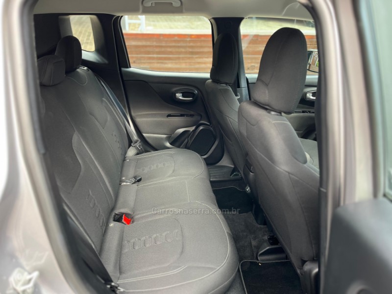 RENEGADE 1.3 SPORT T270 16V TURBO FLEX 4P AUTOMÁTICO - 2024 - DOIS IRMãOS