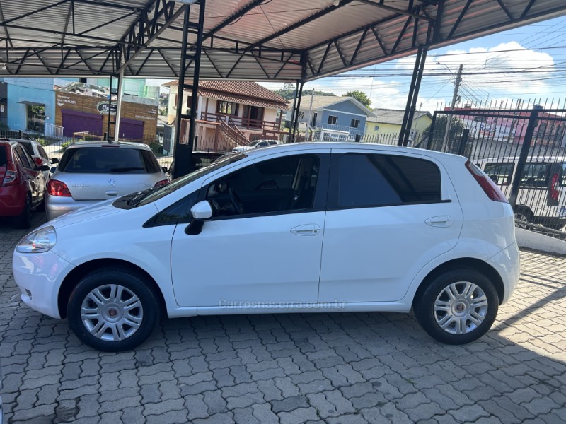 PUNTO 1.4 ATTRACTIVE 8V FLEX 4P MANUAL - 2012 - CAXIAS DO SUL