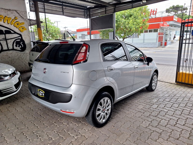 PUNTO 1.4 ATTRACTIVE 8V FLEX 4P MANUAL - 2013 - CAXIAS DO SUL