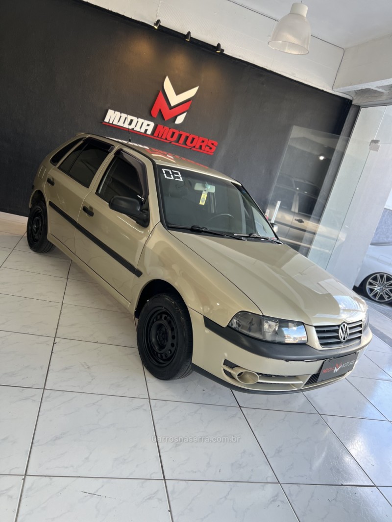 GOL 1.6 MI 8V GASOLINA 4P MANUAL G.III - 2003 - CAXIAS DO SUL