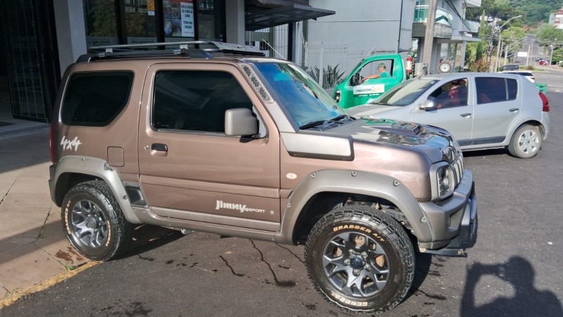 JIMNY 1.3 4SPORT 4X4 16V GASOLINA 2P MANUAL - 2022 - FLORES DA CUNHA