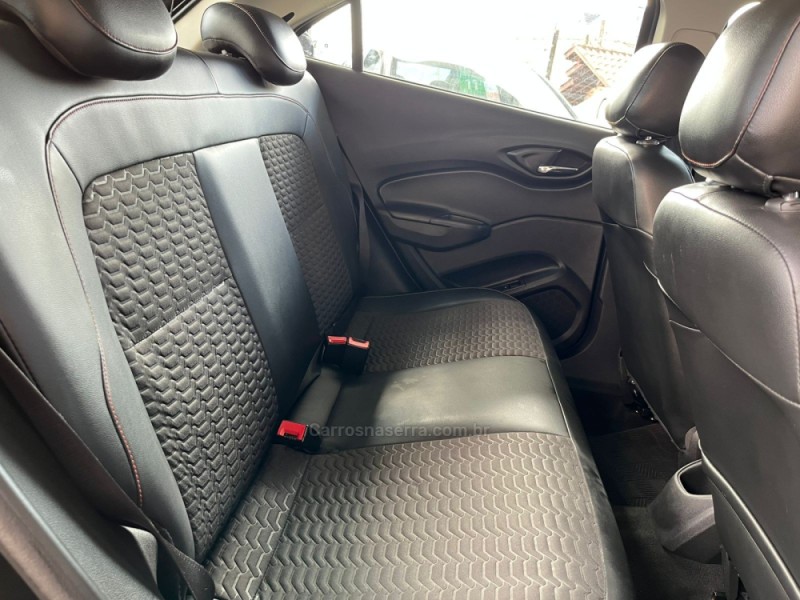 ONIX 1.4 MPFI LTZ 8V FLEX 4P MANUAL - 2018 - BENTO GONçALVES